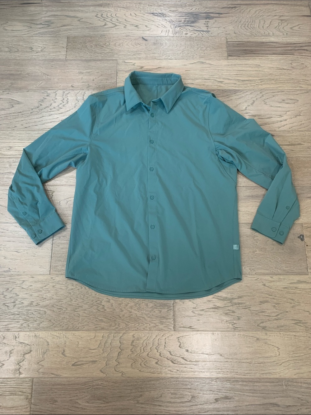 lululemon athletica Men's Button-Up Shirt in Teal Green